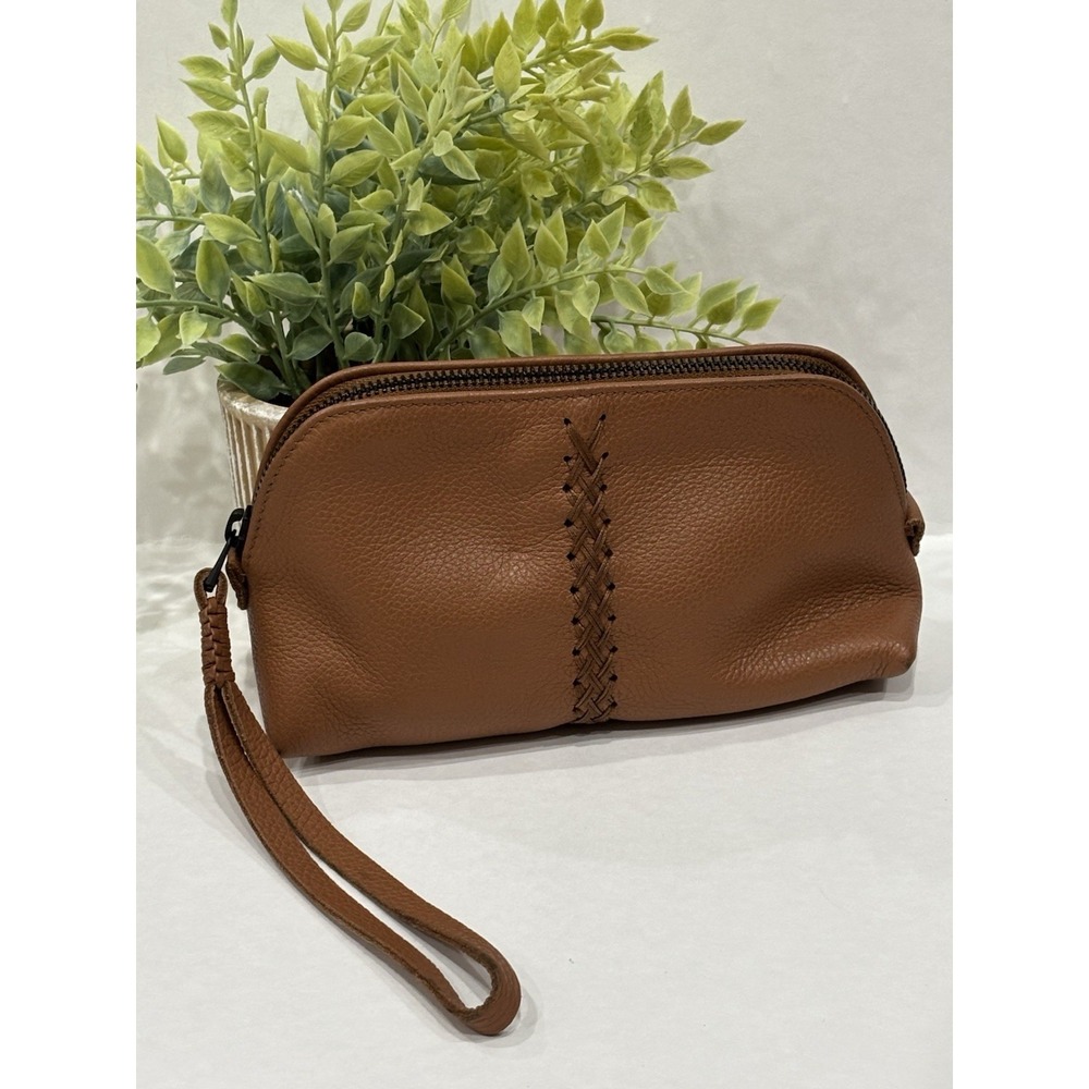 Callista Crafts Brown Pebbled Leather Wristlet Clutch Braided Detail Zip Pouch